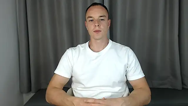 Snapshot of heilgarbest chatting on 12/03/25, 11:52 heilgarbest online show from 12/03/25, 11:52