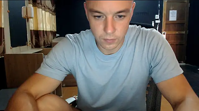 Snapshot of heilgarbest chatting on 04/04/26, 10:24 heilgarbest online show from 04/04/26, 10:24