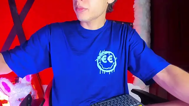 LilOwen  online show from 02/25/26, 03:54