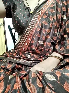 Snapshot of sunitha-3 chatting on 03/08/25, 12:30 sunitha-3 online show from 03/08/25, 12:30