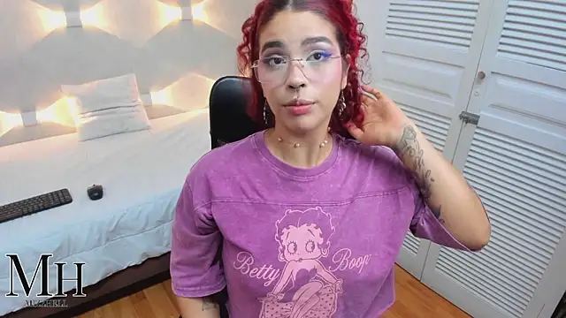 MizzHell online show from 02/07/26, 03:54