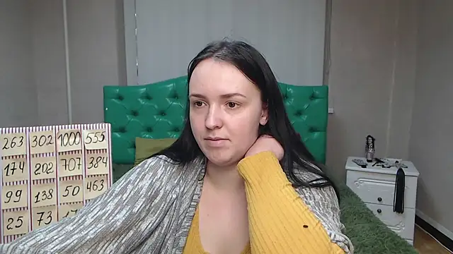 IsabelBlackberry online show from 01/23/25, 09:08