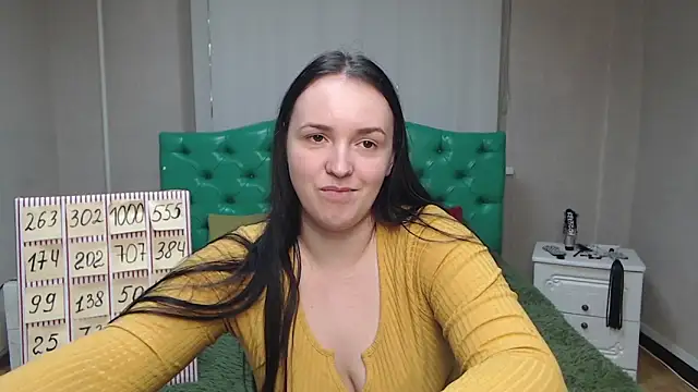 IsabelBlackberry online show from 01/23/25, 12:19