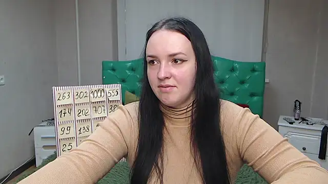 IsabelBlackberry online show from 01/25/25, 06:23