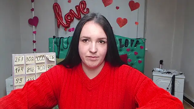 IsabelBlackberry online show from 02/14/25, 12:03