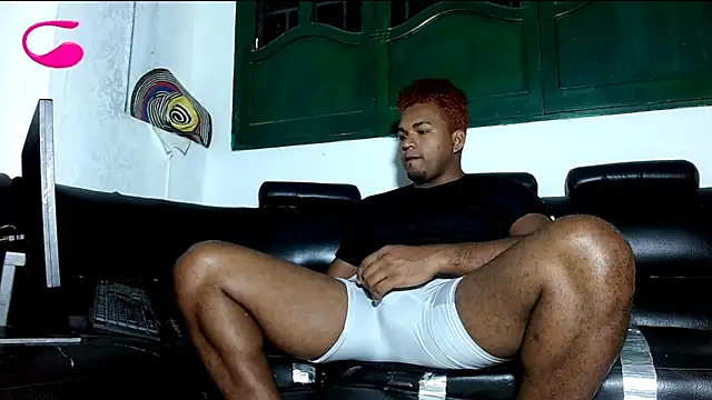 Deleon1995 online show from 02/24/25, 04:49