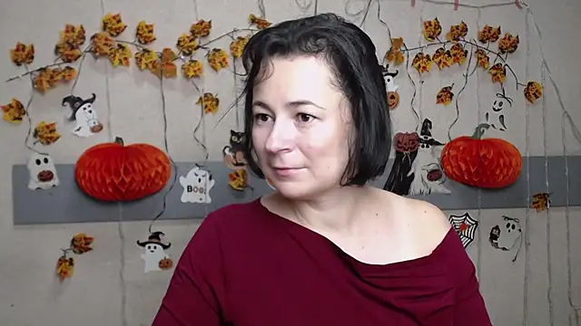 MarieSho online show from 11/18/25, 07:13