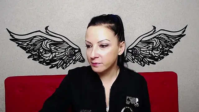 Snapshot of ElizabethSho chatting on 12/07/24, 12:19 ElizabethSho online show from 12/07/24, 12:19