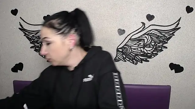 ElizabethSho online show from 02/14/26, 06:21