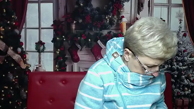 EmiliaGree online show from 01/13/26, 06:02