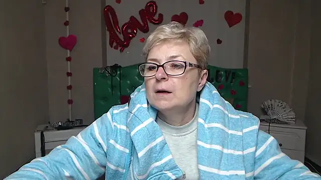 EmiliaGree online show from 01/15/26, 07:06