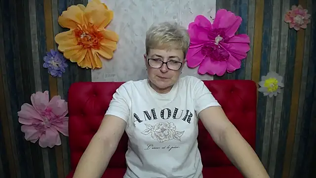 EmiliaGree online show from 04/08/26, 05:13