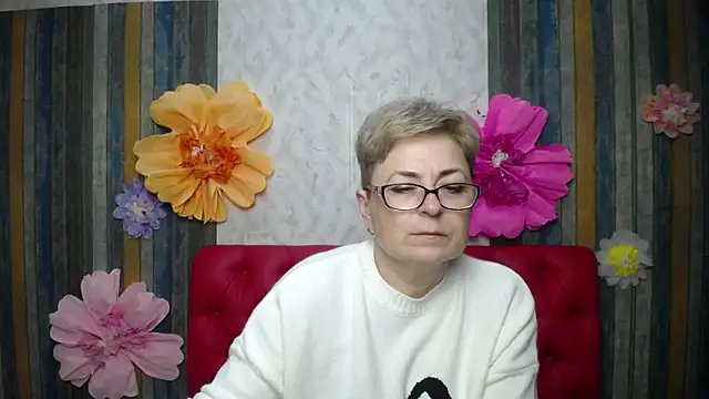EmiliaGree online show from 04/23/26, 05:04