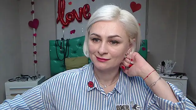 OliviaHorst online show from 03/21/25, 09:34