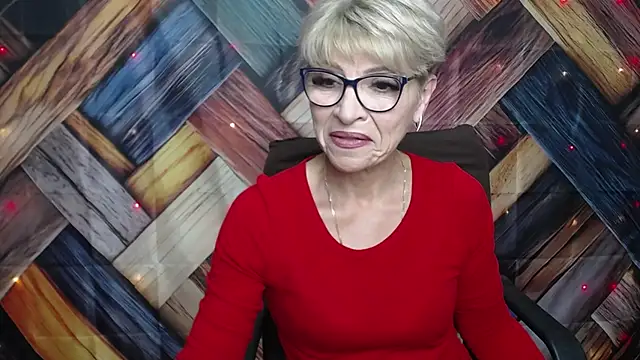 EllaBonito online show from 10/13/25, 11:21