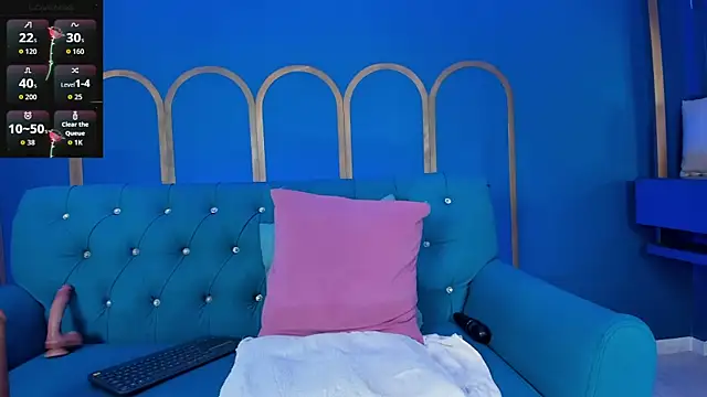 celestelewis online show from 09/19/25, 07:47