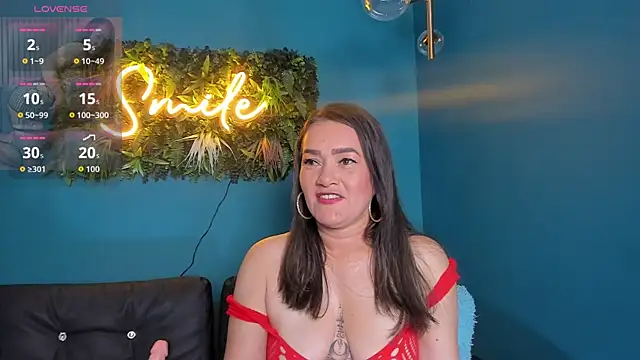 celestelewis online show from 12/02/25, 07:42