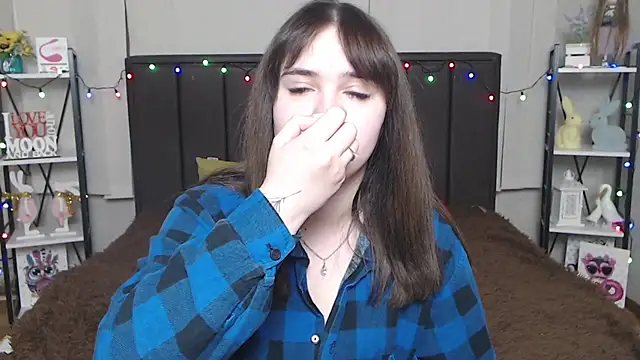 LauraHlot online show from 02/11/25, 03:50