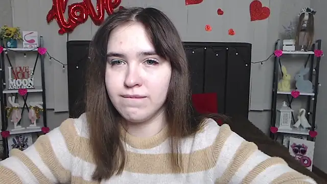 LauraHlot online show from 02/17/25, 03:36