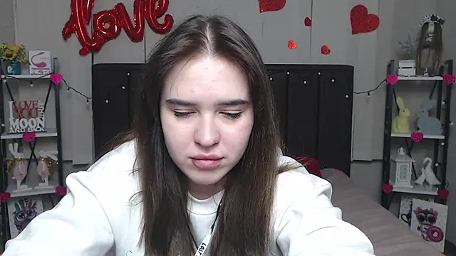 LauraHlot online show from 03/07/25, 01:53