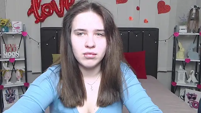 LauraHlot online show from 03/09/25, 06:11