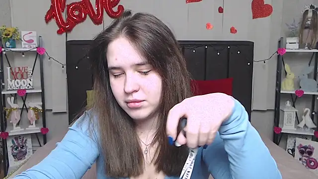 LauraHlot online show from 03/09/25, 09:36