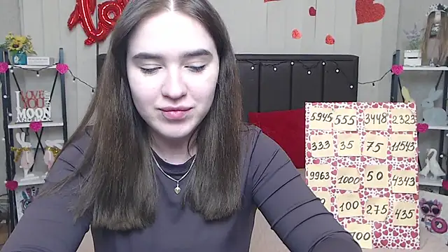 LauraHlot online show from 03/13/25, 06:34