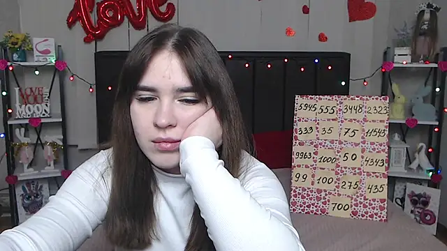 LauraHlot online show from 03/18/25, 01:00