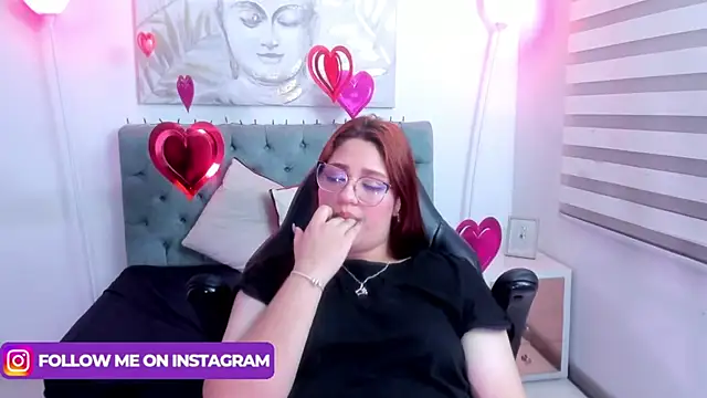 Camiila Osorio online show from 02/13/25, 06:30