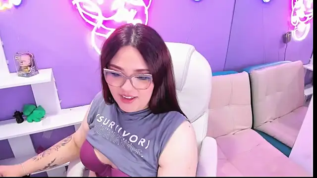 Camiila Osorio online show from 09/12/25, 07:36