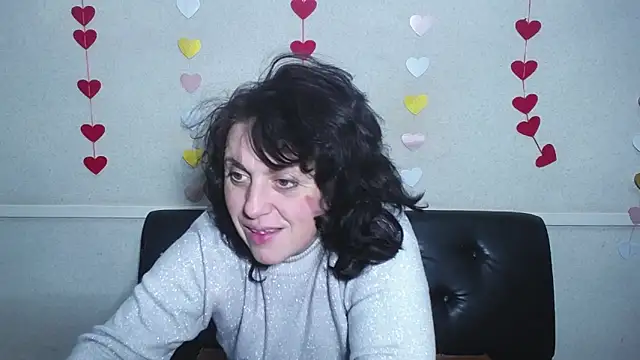 LuciaMii online show from 01/27/25, 12:33