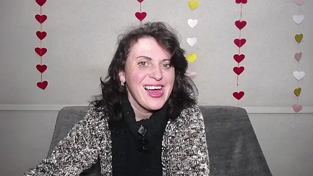 LuciaMii online show from 02/22/25, 01:22