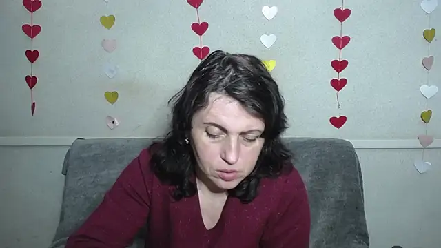 LuciaMii online show from 02/25/25, 12:14