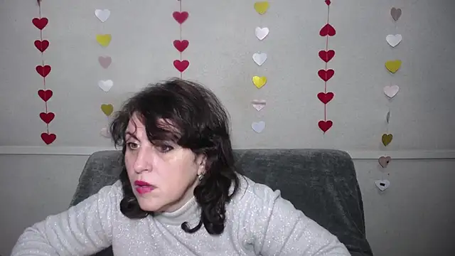 LuciaMii online show from 03/09/25, 05:55