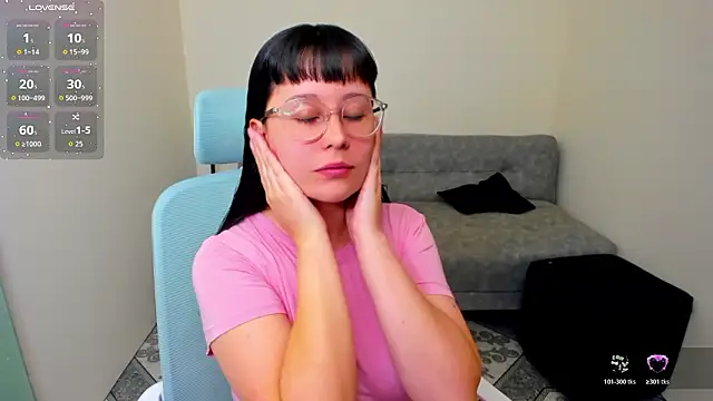 Snapshot of Sofiskies chatting on 02/21/26, 12:44 Sofiskies online show from 02/21/26, 12:44