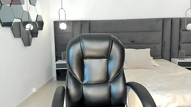 ValeriaVelvet online show from 01/15/26, 12:21