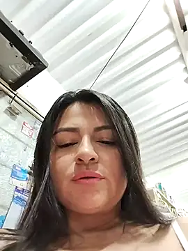 Linda Lars online show from 01/05/25, 04:47