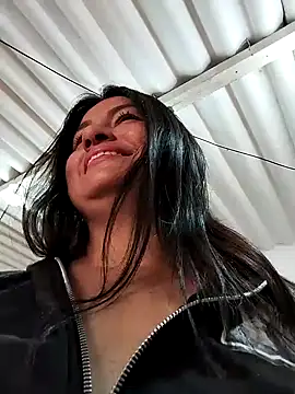 Linda Lars online show from 02/06/25, 02:58