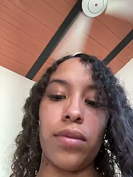 MarieLeon online show from 01/06/26, 08:45