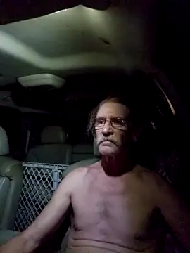 coolbrease10 online show from 10/28/25, 12:36