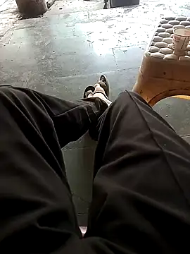 White devil02 online show from 12/05/24, 10:44