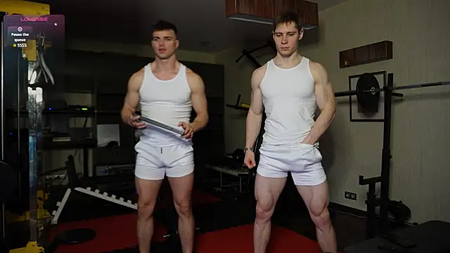 Snapshot of Nik_Sharp chatting on 02/08/26, 02:42 Nik Sharp online show from 02/08/26, 02:42