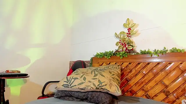 Scarlett diaz17 online show from 01/09/25, 12:09