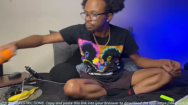 MobyDxck online show from 03/08/26, 09:18