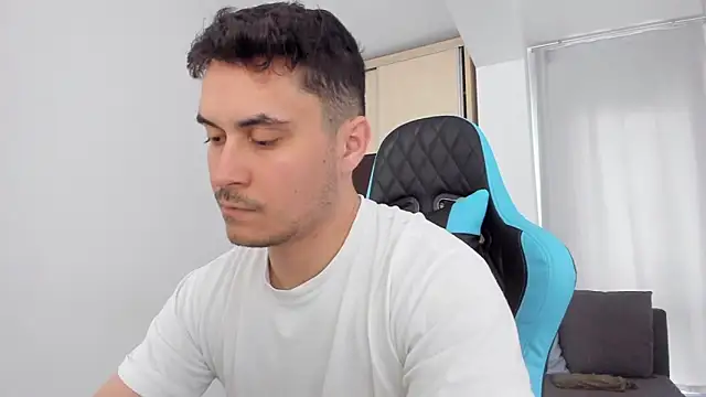 MatMalonne online show from 03/14/25, 01:24