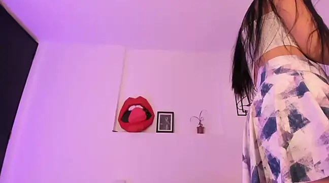 cloehonney online show from 03/19/25, 12:12