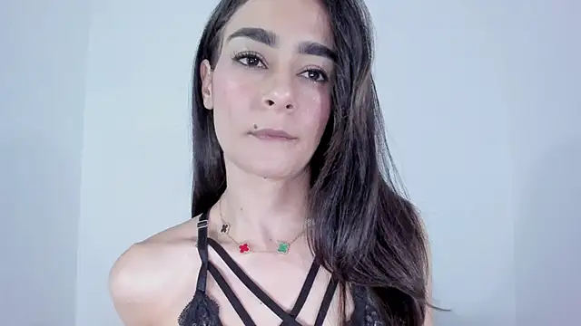 serafelle online show from 04/05/26, 06:27