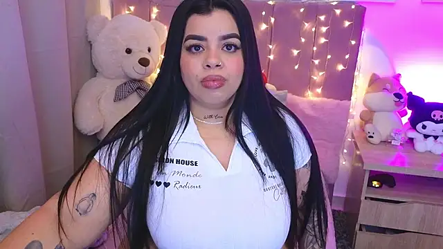 MiahJoness online show from 02/18/26, 02:07