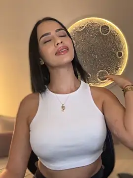 SarahhSmitth1 online show from 02/09/26, 11:09