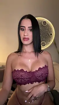 SarahhSmitth1 online show from 04/17/26, 12:13